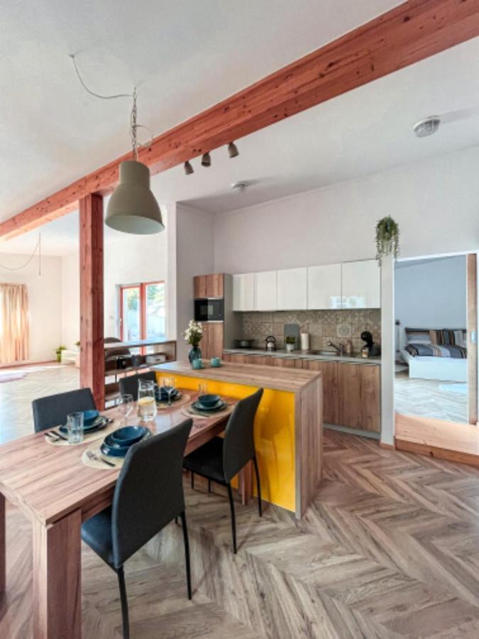 Apartman Niklan Rožnov pod Radhoštěm 外观 照片